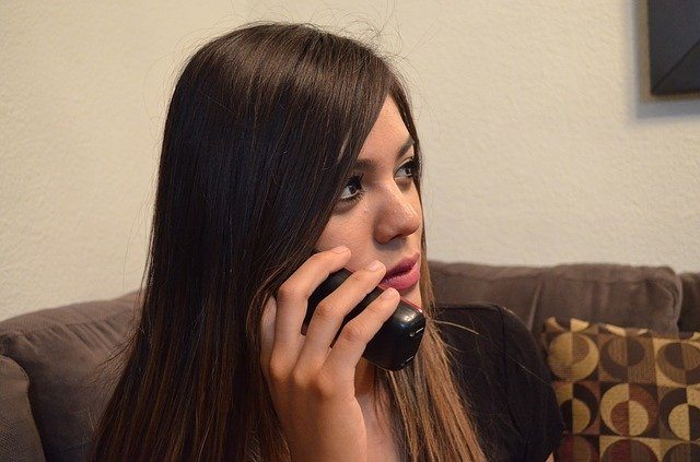 Handling Customers' Queries Via Phone Call