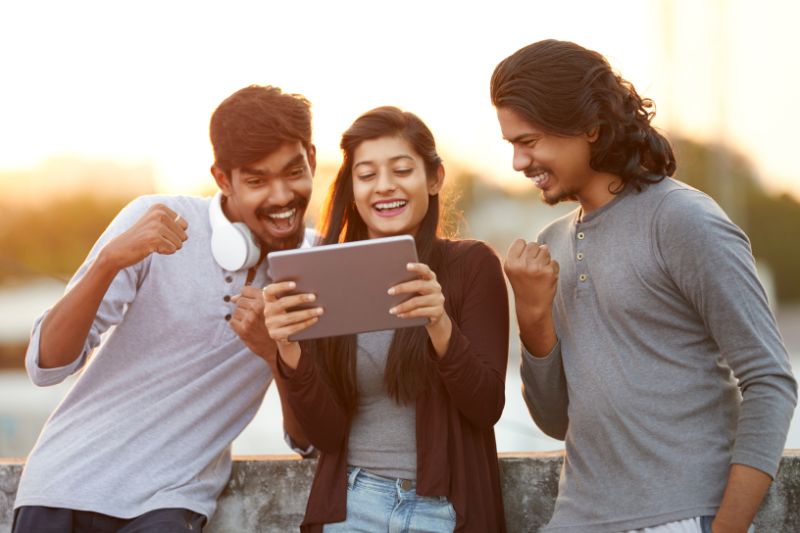 Friends watching tv from tablet